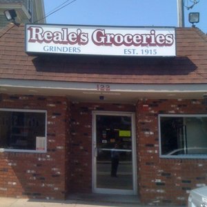 Reale's Grocery